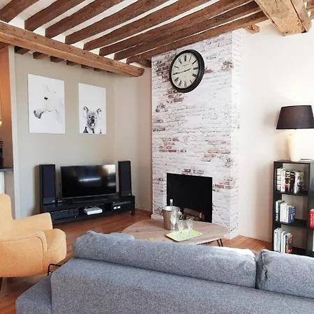 Apartment Place St Sauveur - Standing Et Confort *