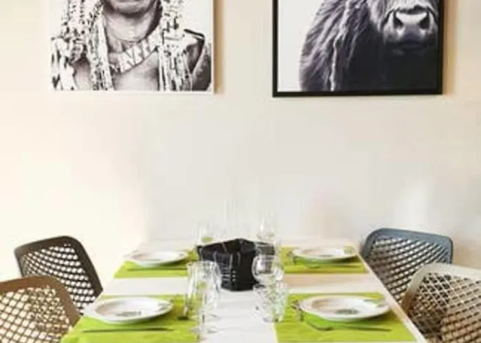 Appartamento Place St Sauveur - Standing Et Confort